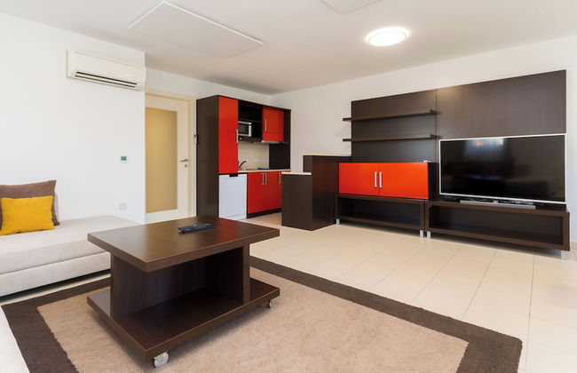 Marina Apartment Ostro 313 - Photo 10