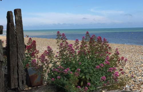 Beautiful 4 Bed Beach House - Foto 28