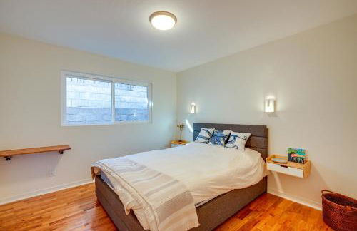 Seaside Home with Hot Tub and Patio Close to Beaches! - Foto 17