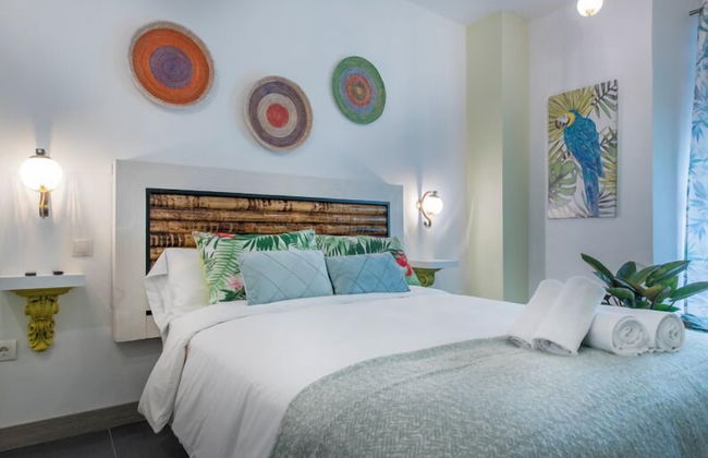 Molucano Themed Rooms - Photo 16