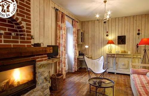 Gîte cosy pour 2 avec jardin et cheminée à Montbrison - FR-1-496-158 - Foto 5