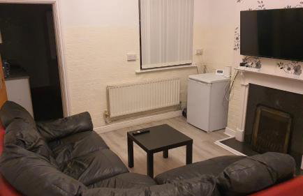 2 bedroom house, Tunstall, Stoke-on-Trent. - Foto 17
