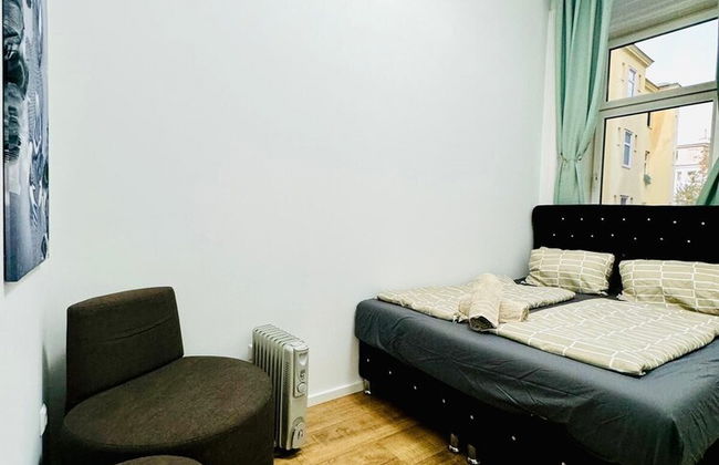 Cozy Private Room 12Min Walk to Augarten - Foto 9