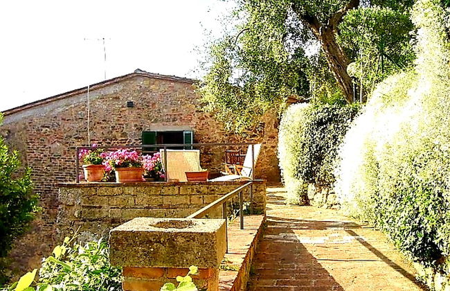 La Terrazza, Historic Tuscan Stone Residence With Garden and Terrace in Cetona - Photo 1