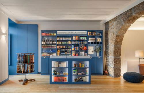 Loja Sr Costa by Casas com Estória Boutique Houses - Foto 7