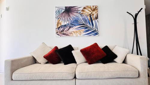 Modern Holiday Apartments - Photo 3