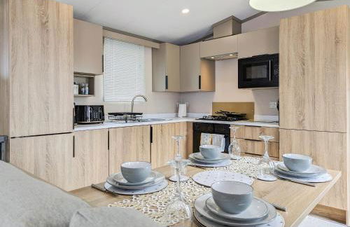 Stonewood Country Lodge - Photo 5