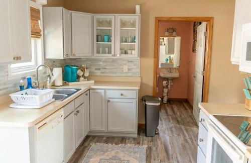 The Beautiful Bayfront Home! - Foto 11