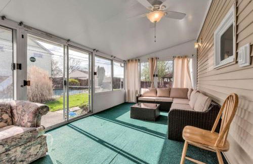 Family Fun Pool Central Airport - Photo 16