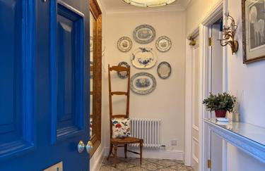 Boutique High Street Apartment In Crickhowell - Photo 42