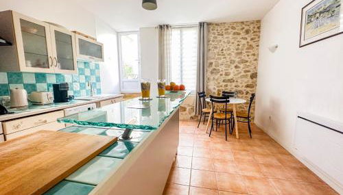 Cozy - Centre Historique - Gare à proximité - Grande Terrasse - Foto 3, stove