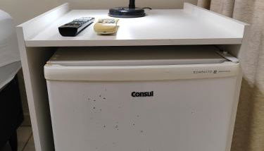 Loft 220 Ar Cond Wi-fi com Box TV filmes e séries - Foto 5