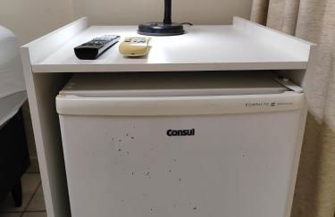 Loft 220 Ar Cond Wi-fi com Box TV filmes e séries - Foto 5