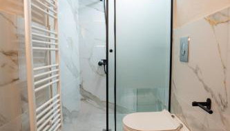 NYX Guesthouse - Foto 5, towels, Shower