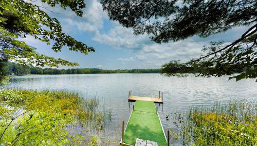 Lazy Lumberjack Lakeside Cottage - Foto 3