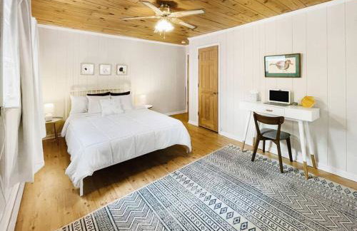 Haven Retreat in Catskills w Hot Tub & Bar Hall - Foto 22