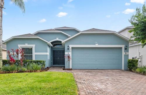 Family Retreat w/ Pool & Foosball, 8.5mi to Disney! - Foto 22