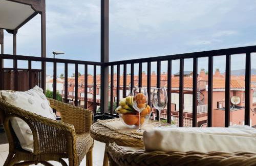 Apartamento con piscina junto al mar - Foto 10