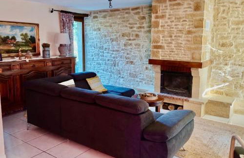 La Vieille Ferme: superbe complexe de 3 gîtes en pierre avec Piscine au coeur du Périgord Noir - Foto 12