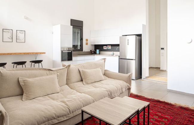 Cozy 2BDR with Parking - Foto 7