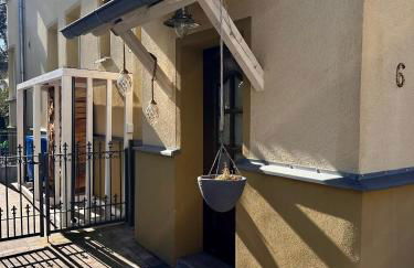 Top Wohnung in Stadtvilla mit Terrasse und Garten - Foto 26