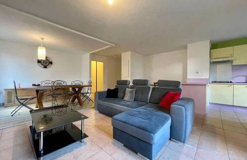 L'appartement Michelet - Parking privé et gratuit - 2km Cité Médiévale - Foto 2