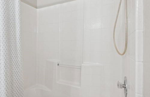 The Fritz Carlton of Glendale by PaseoHomesAZ - Foto 33