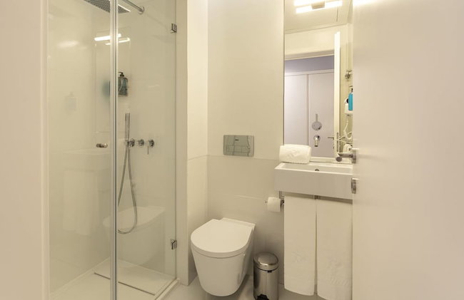 Lisbon Serviced Apartments Madalena - Photo 46