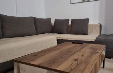 from Space to well-Designed COMFY - Foto 1