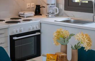 A V Luxury Apartments with Private Pools - Photo 16