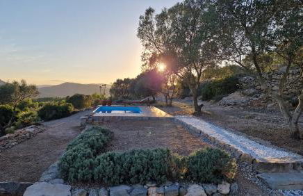 La Cueva de Miravet - villa de lujo en la cima de la montaña con vistas al mar - Photo 2