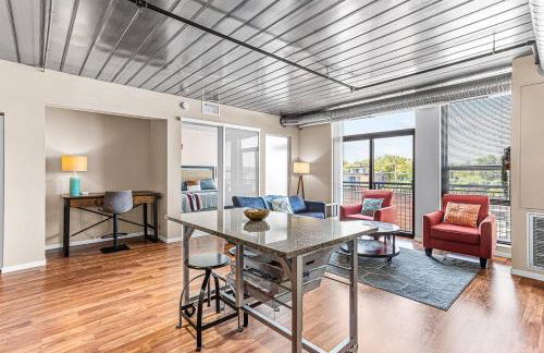 6 Modern Apts - 12 Beds w Parking - Near Kerrytown - Foto 7