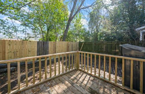 Romantic Colonial Hideaway in Historic Downtown - Pet Friendly - Foto 37