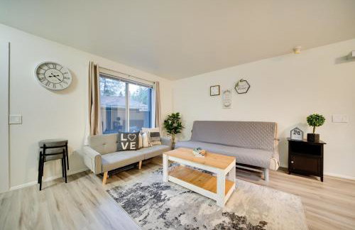 Eastside Tech Hub Home Base Near I-90 and Factoria! - Foto 1