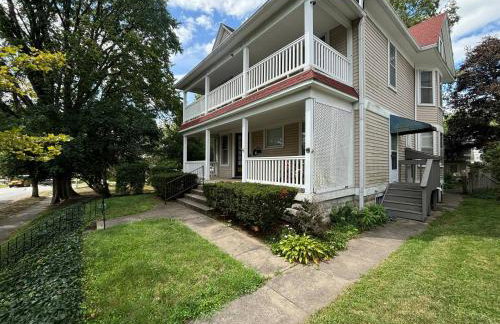 2nd Floor suite, close to ISU, Mill, & downtown - Foto 20