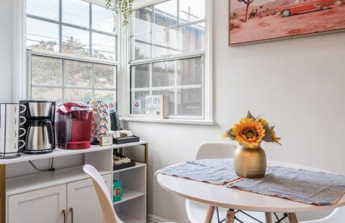 Angel&Rose Universal Hollywood Heated Pool House King Bed - Foto 51