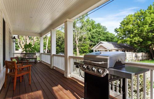 The SoFay Farmhouse- 1 MI From U of A - Foto 11