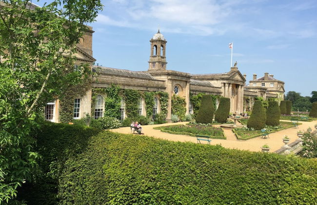 Whitley Coach House - Photo 62