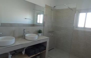 Villa Blanca 10 minutos de la Playa Costa Brava - Foto 17