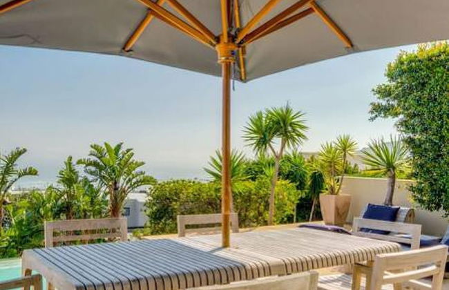 Secure Holiday Apartment w Private Pool Calico - Photo 20