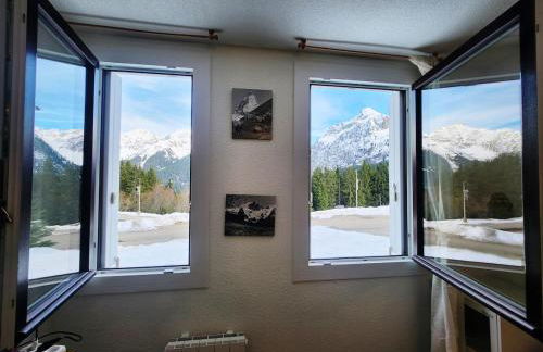 Studio pratique en RdC, au calme, avec vue - Foto 9