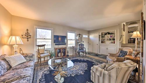 Cozy Kansas City Home w/ Yard - 9 Mi to Dtwn! - Photo 4