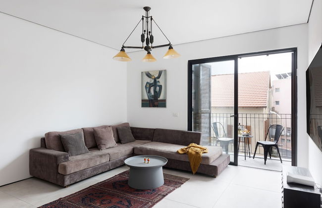 Elegant 2BD Apartment in Jaffa Area - Photo 15