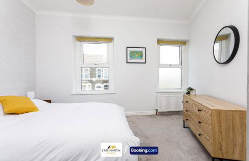 Comfy 3bed House By StirkMartin Stays Short Lets & Serviced Accommodation Cardiff With Free Parking & 8mins to City Centre - Foto 7