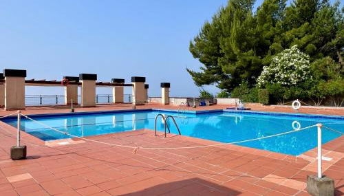 Bilocale con piscina condominiale - Foto 3