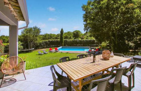 Nice Home In Suze-La-Rousse With Wifi - Foto 12