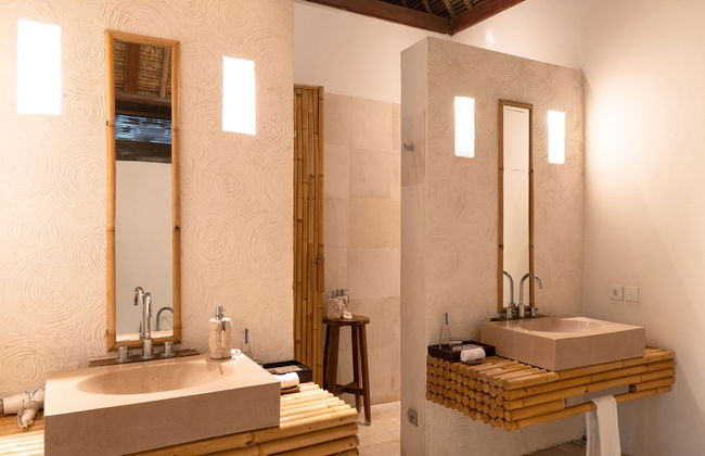 Sound of the Sea Villa - Photo 23