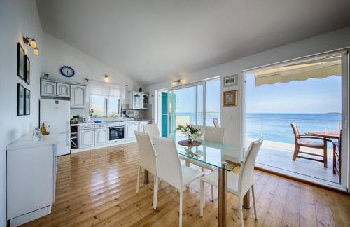 Seaview Suite Lissa - Photo 18