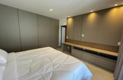 Casa moderna alto padrão em condomínio - Foto 17