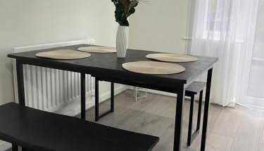 Luxury-Style Retreat in a Quiet Village - Foto 5